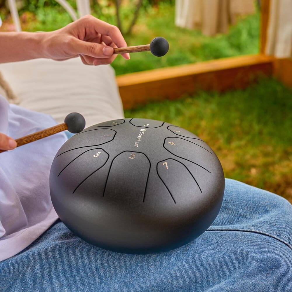 Sonodrum „Standard“ Rhythmus-Set – Zungentrommel (14/20 cm) + Happy Beatz Lernkarten & Videokurs | Floh im Ohr TV